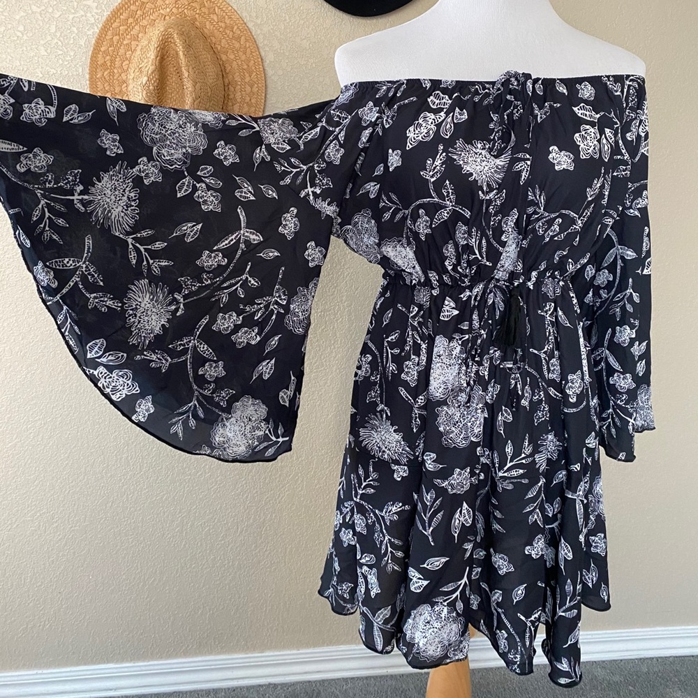 Off shoulder Boho dress with wide sleeves